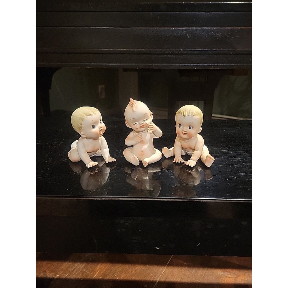 3.5" Baby Lot Crying Kewpie Blue Wing Nubs - 1950s Norcrest & Napco Crawling